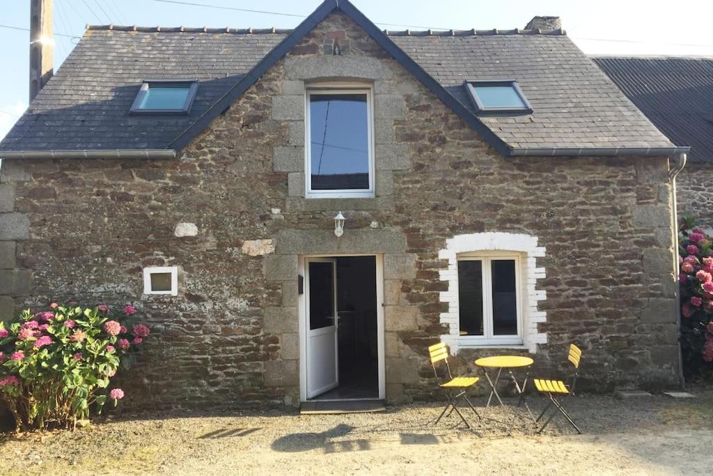 Charmante Maison Proche De Dinan -Dinard - St Malo Pleslin-Trigavou Ngoại thất bức ảnh